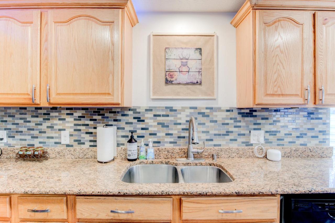 Modern Private Whole Unit 4 Bedroom Guest Suite King Bed Salt Lake City Extérieur photo