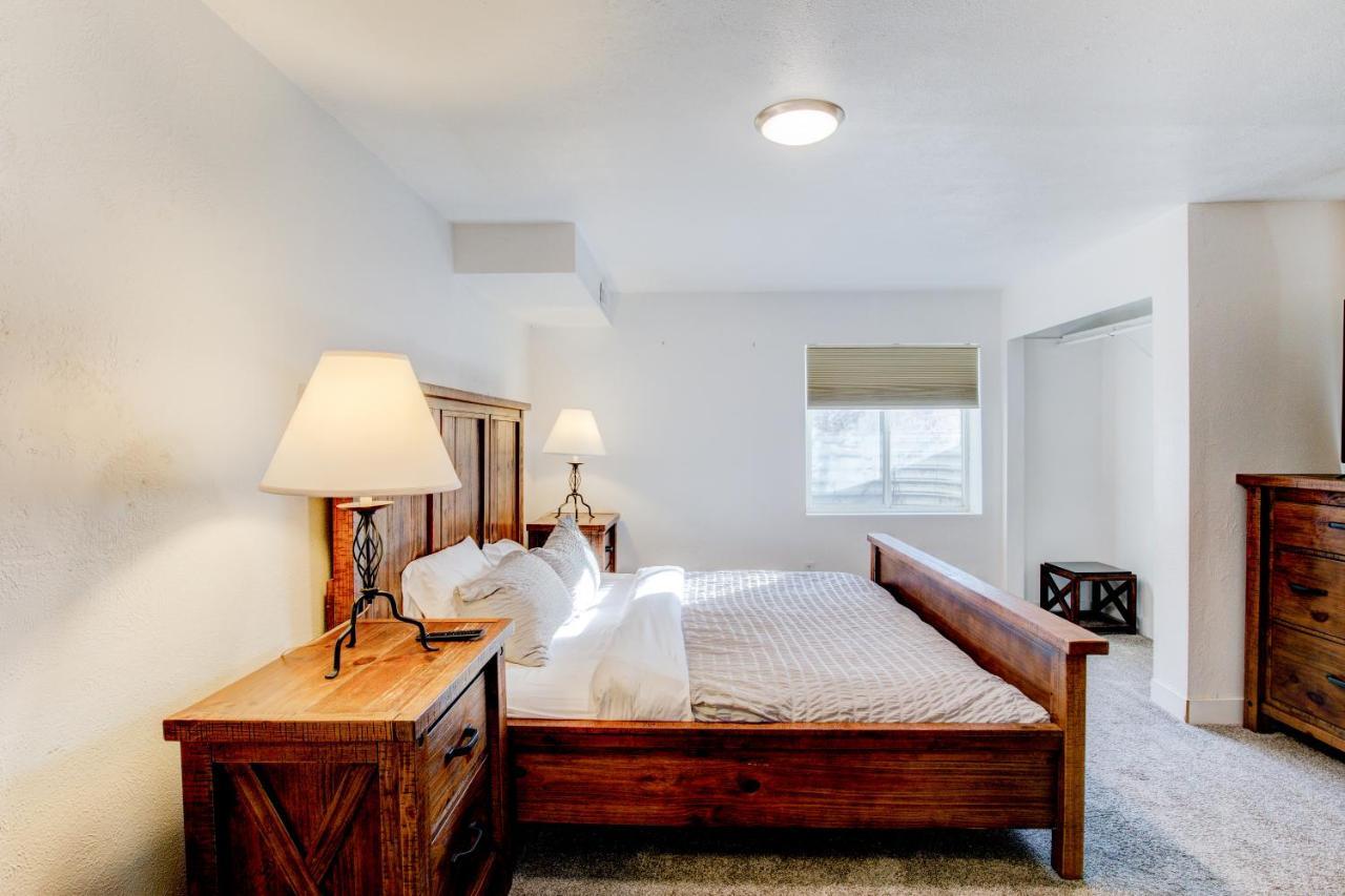 Modern Private Whole Unit 4 Bedroom Guest Suite King Bed Salt Lake City Extérieur photo