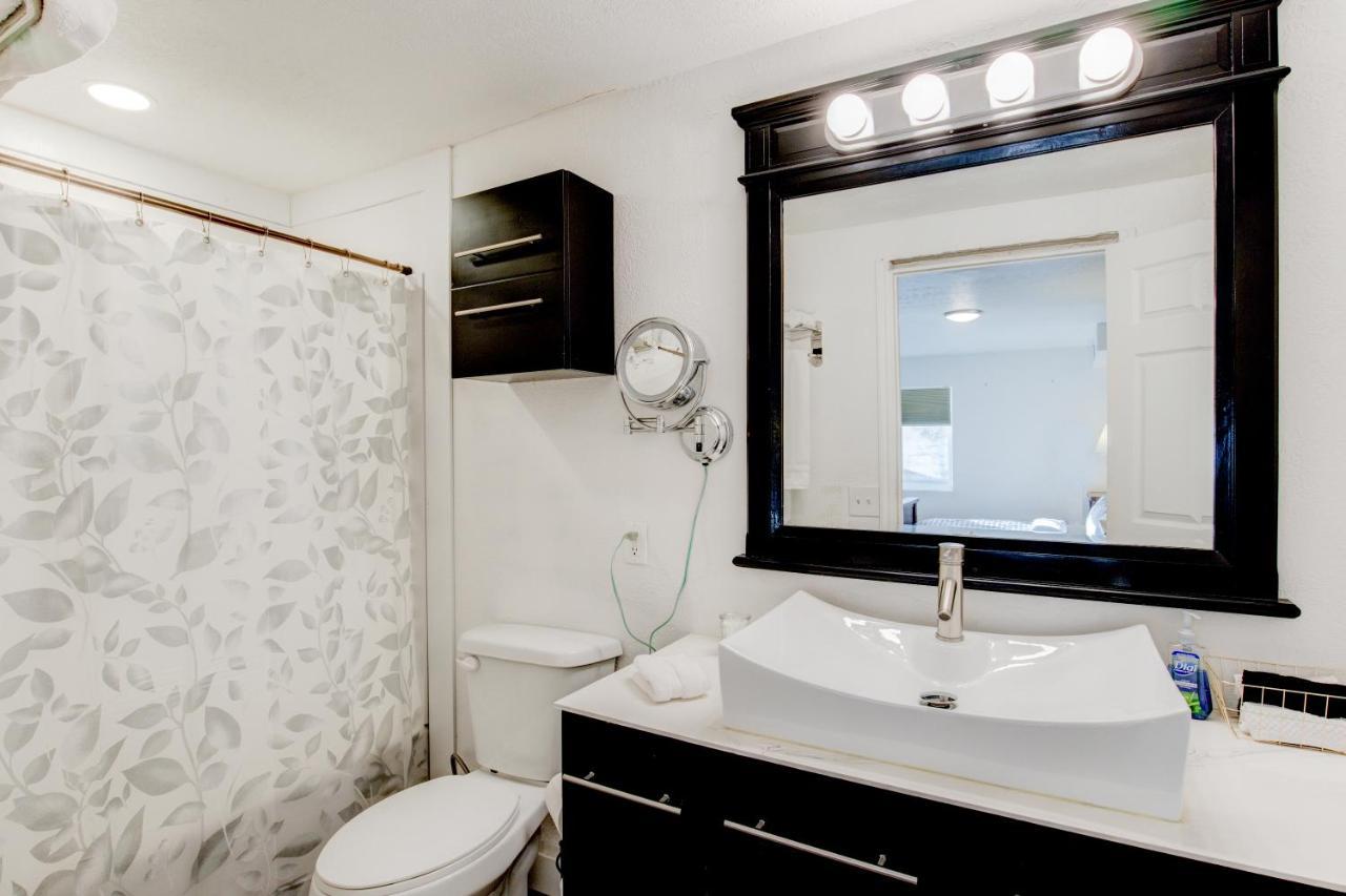 Modern Private Whole Unit 4 Bedroom Guest Suite King Bed Salt Lake City Extérieur photo