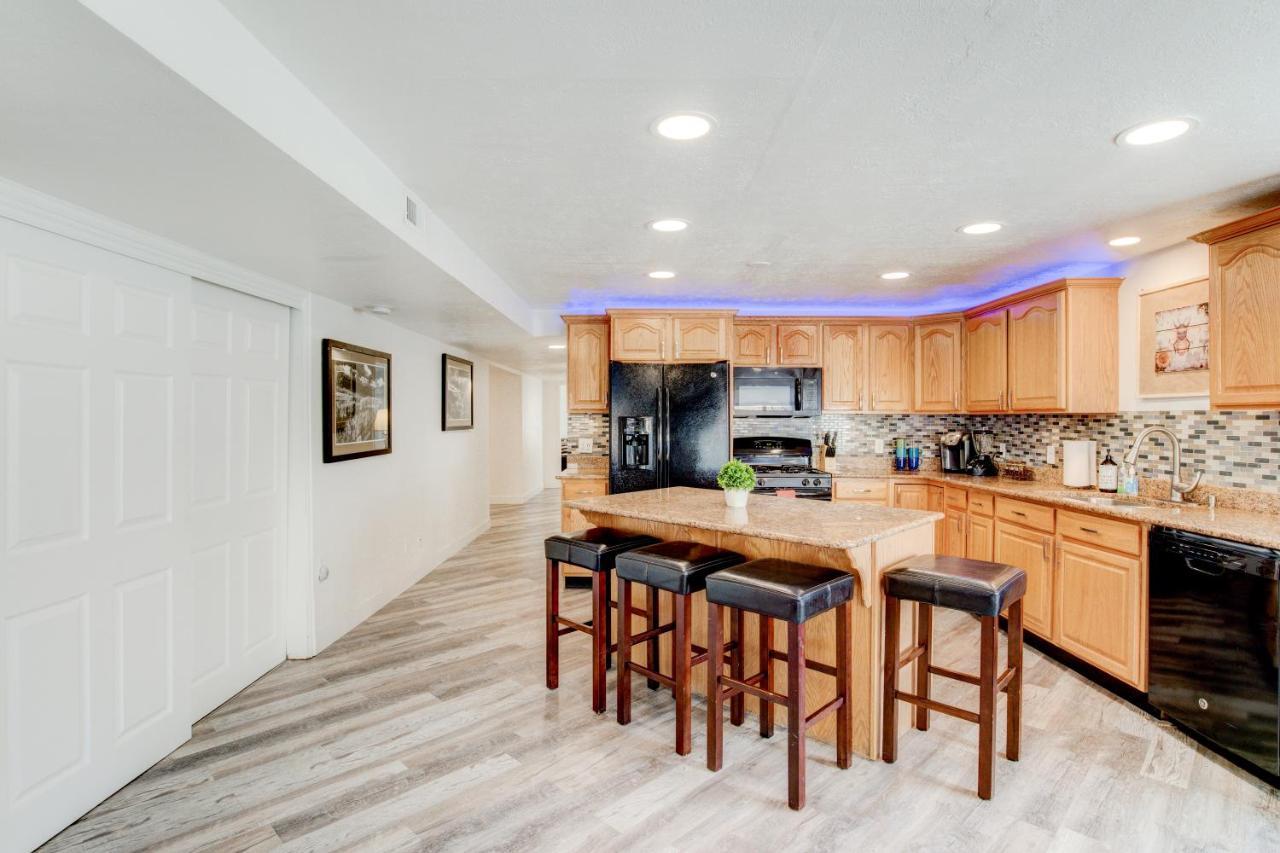 Modern Private Whole Unit 4 Bedroom Guest Suite King Bed Salt Lake City Extérieur photo